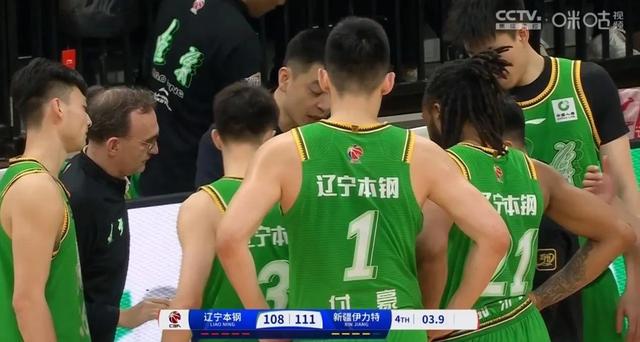 辽宁队遭遇紧张战局，球员集中训练